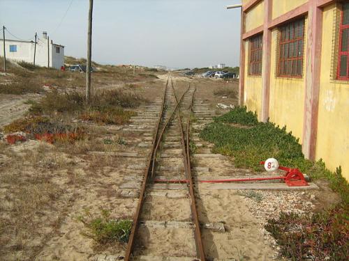 Obraz przedstawiający węzeł kolejowy